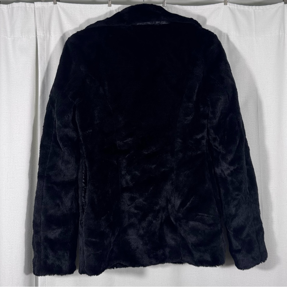 Black Y2K Faux Fur Jacket by Tulle - Picture 2 of 7